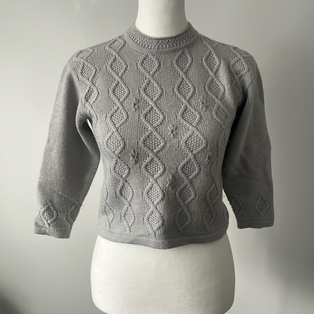 Girls sweater